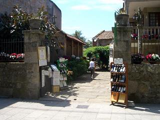 A wine outlet in Cambados