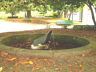 seal fountain