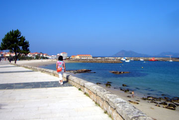 Looking towards Porto do Son from the promenade